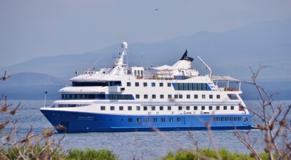 Galapagos Cruise Santa Cruz II.